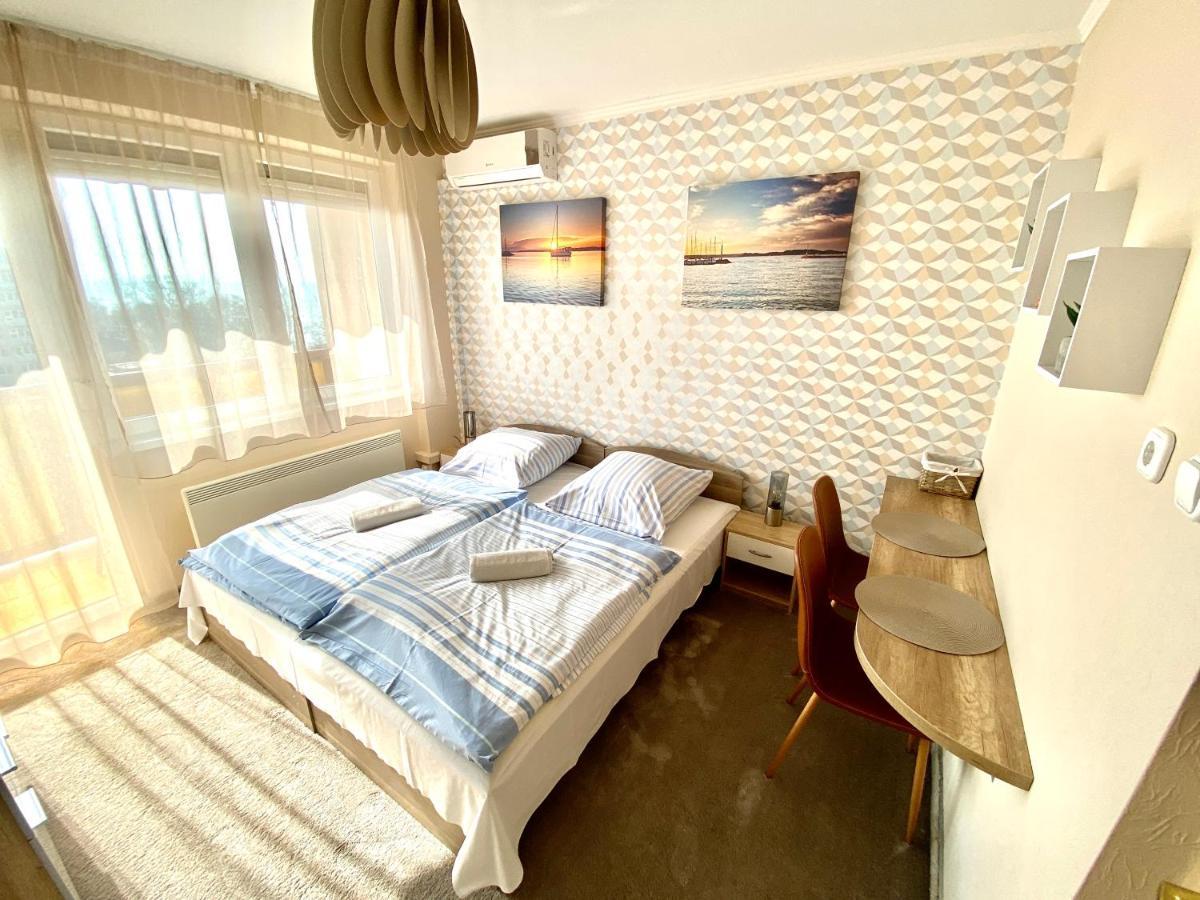 Aqua Blue Apartmanok - Siófok Buitenkant foto