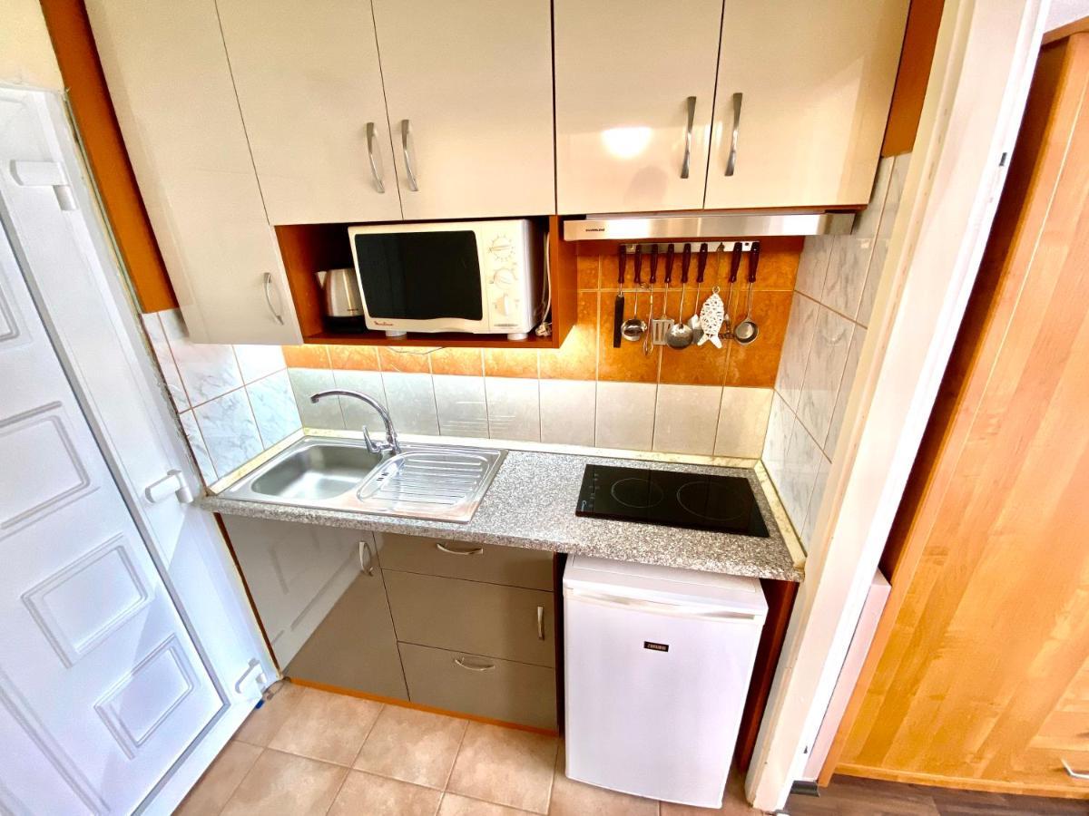 Aqua Blue Apartmanok - Siófok Buitenkant foto