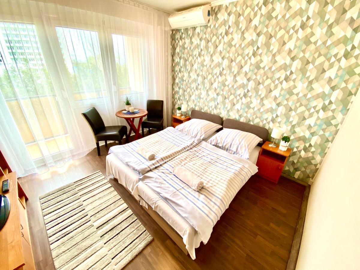 Aqua Blue Apartmanok - Siófok Buitenkant foto