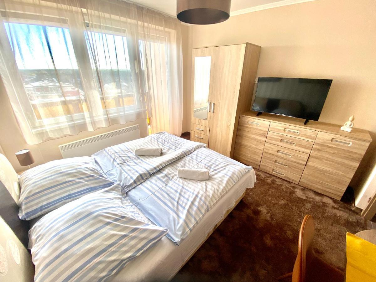 Aqua Blue Apartmanok - Siófok Buitenkant foto