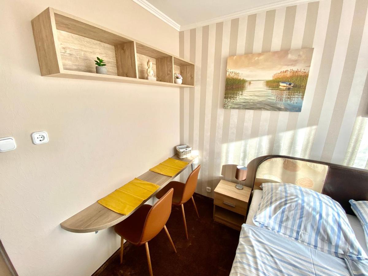 Aqua Blue Apartmanok - Siófok Buitenkant foto